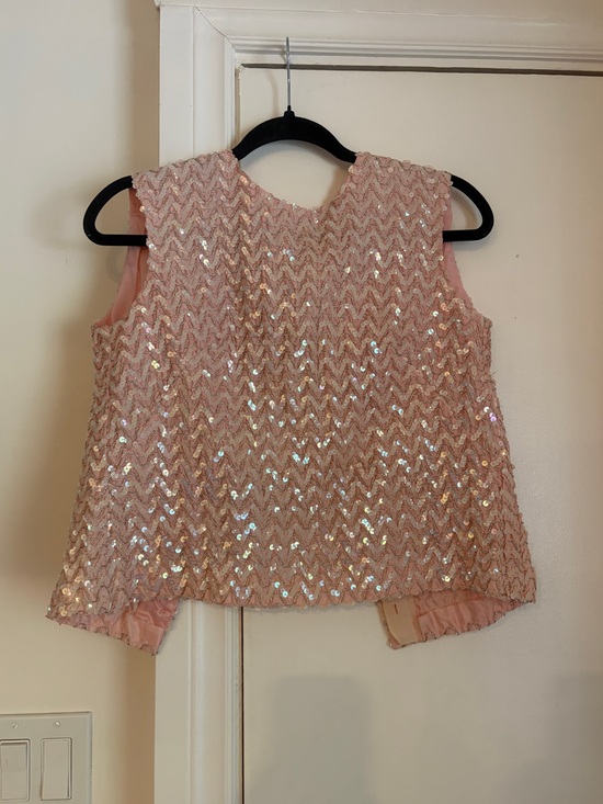 Vintage Tops - Vintage 70s Pink Sequin Zigzag button closure sleeveless Top